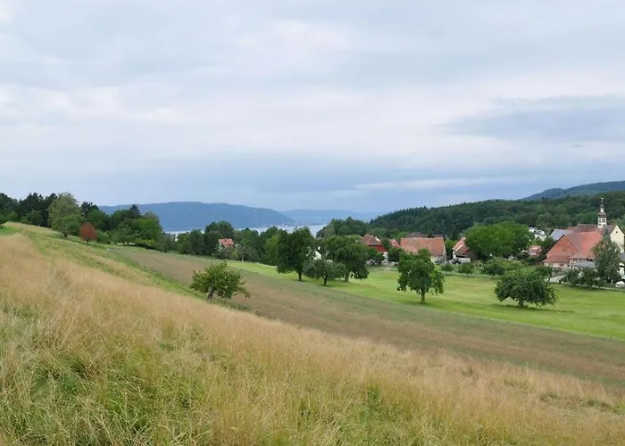 Beech Modern Retreat *