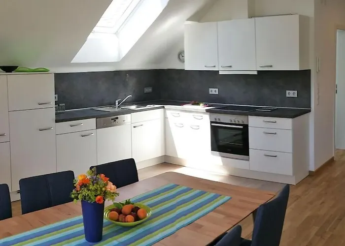 Beech Modern Retreat Hodingen